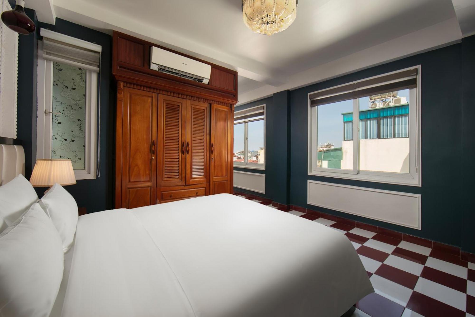 Delica Premium Hotel Hanoi Bagian luar foto